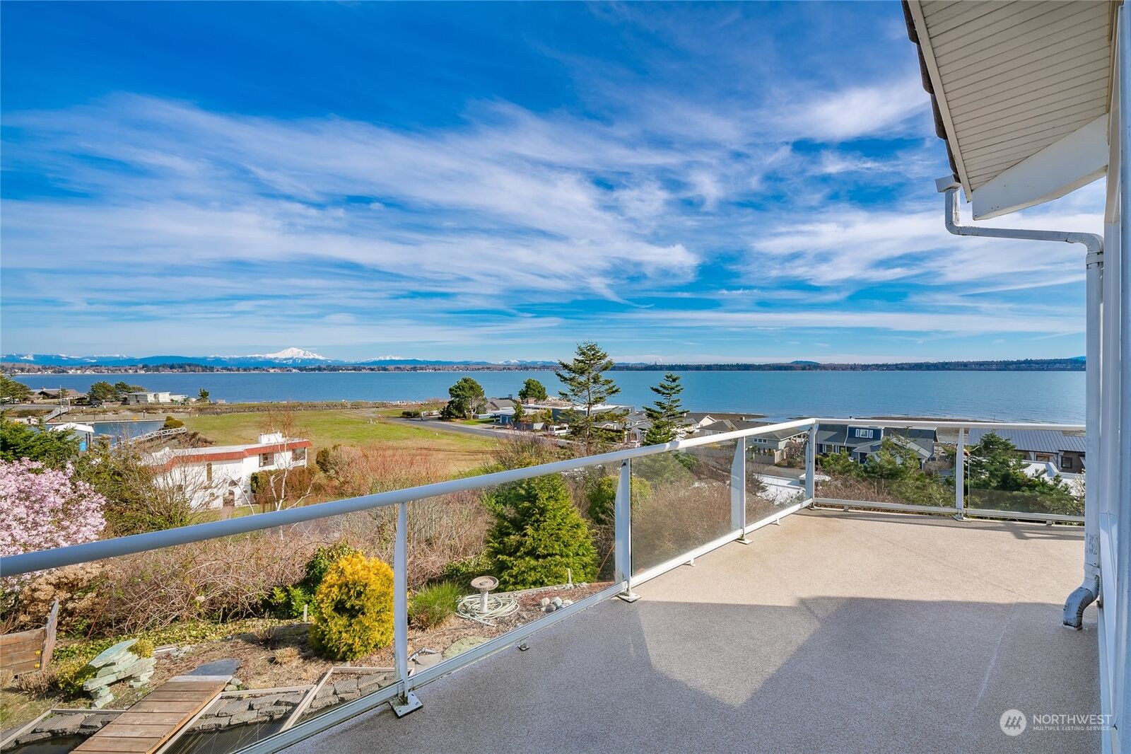 Property Photo:  8018 Chinook Way  WA 98230 