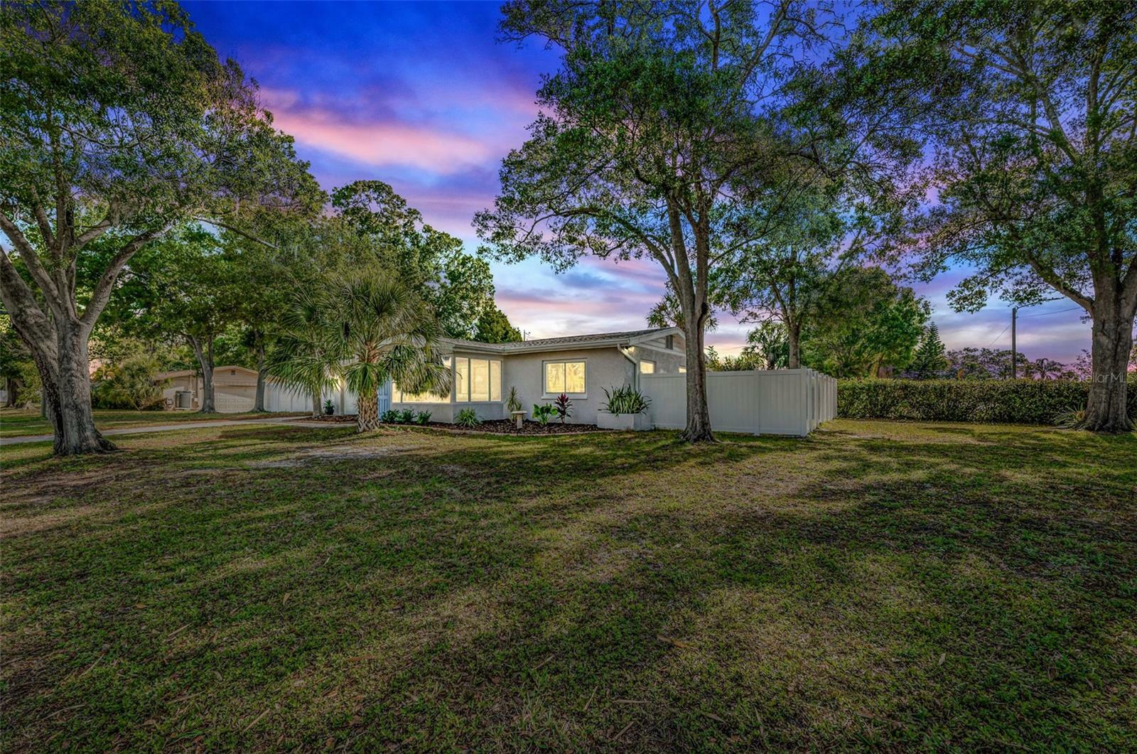 Property Photo:  4301 Cherry Street NE  FL 33703 