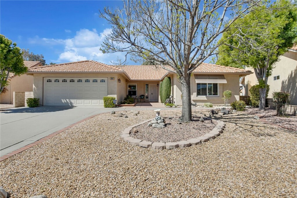 Property Photo:  2887 Banyan Tree Lane  CA 92545 