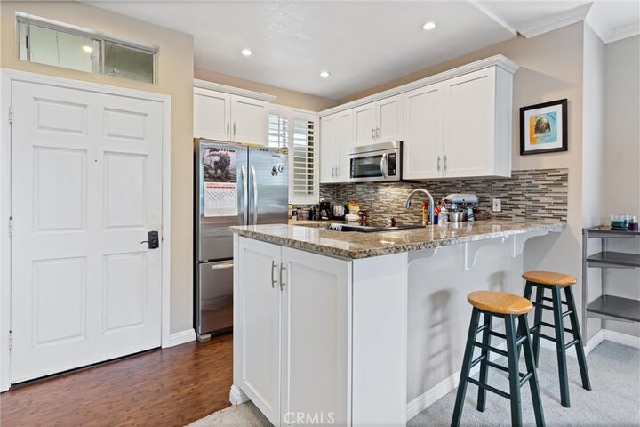 Property Photo:  20251 Cape Coral Lane 202  CA 92646 