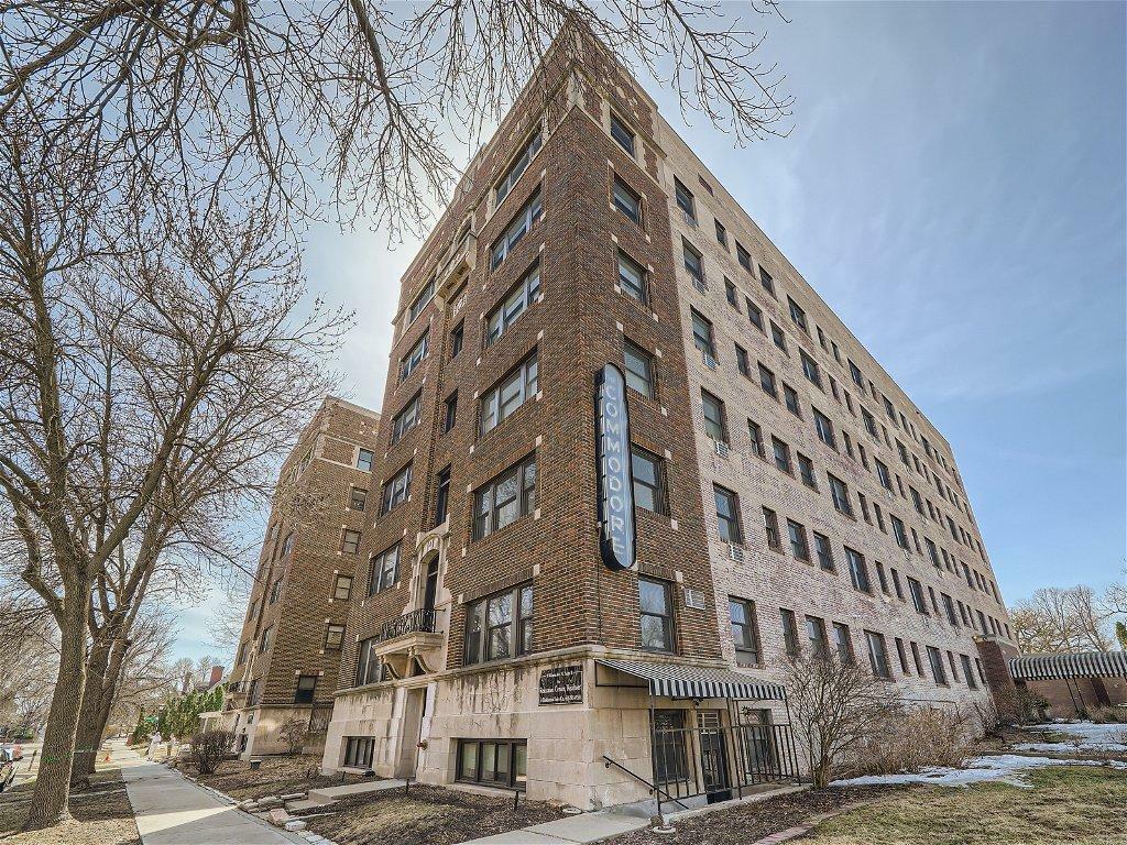 Property Photo: 79 Western Avenue N 406 MN 55102
