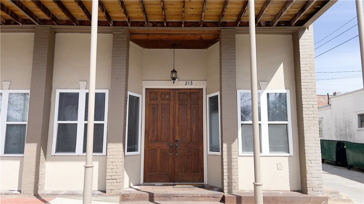 Property Photo:  213 N Wright Street  AR 72761 