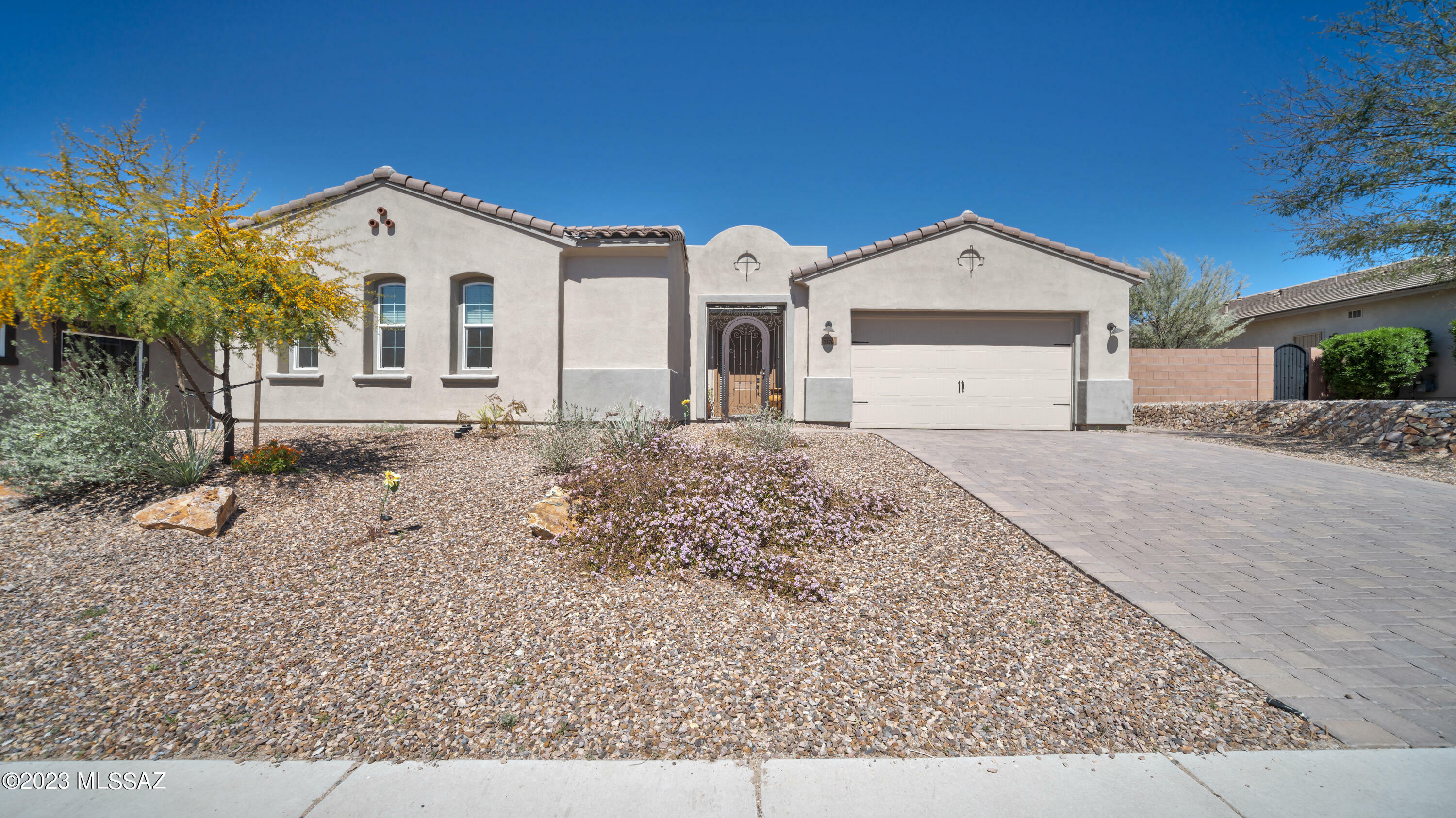 Property Photo:  7370 W Cactus Flower Pass  AZ 85658 