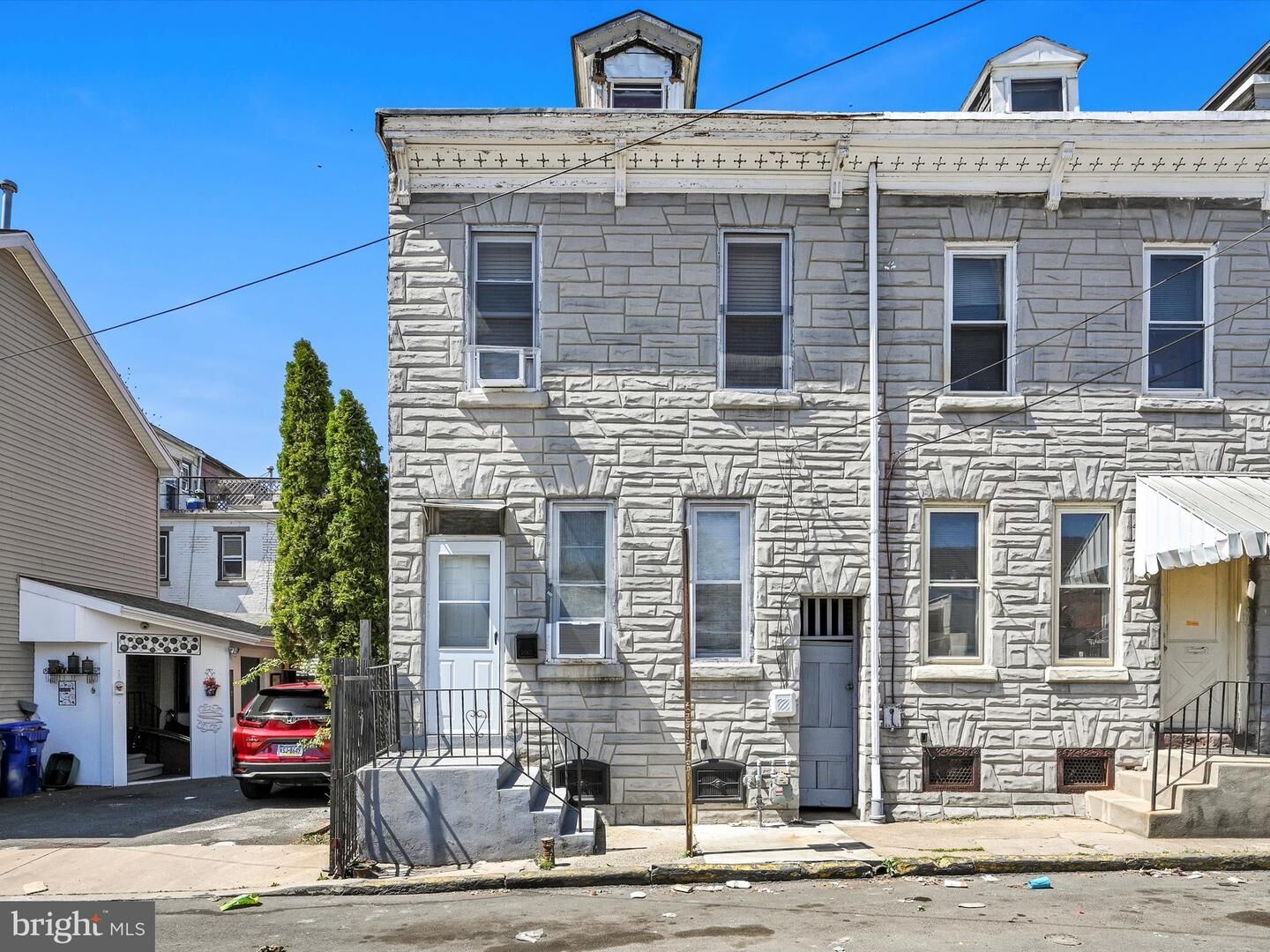 Property Photo:  44 Orange Street  PA 19602 