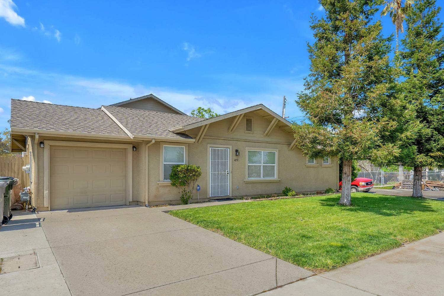 Property Photo:  4151 Vowell Street  CA 95838 