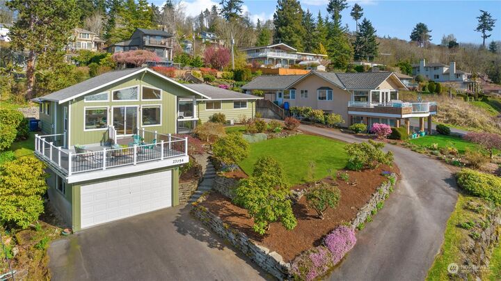 Property Photo:  27054 8th Avenue S  WA 98198 