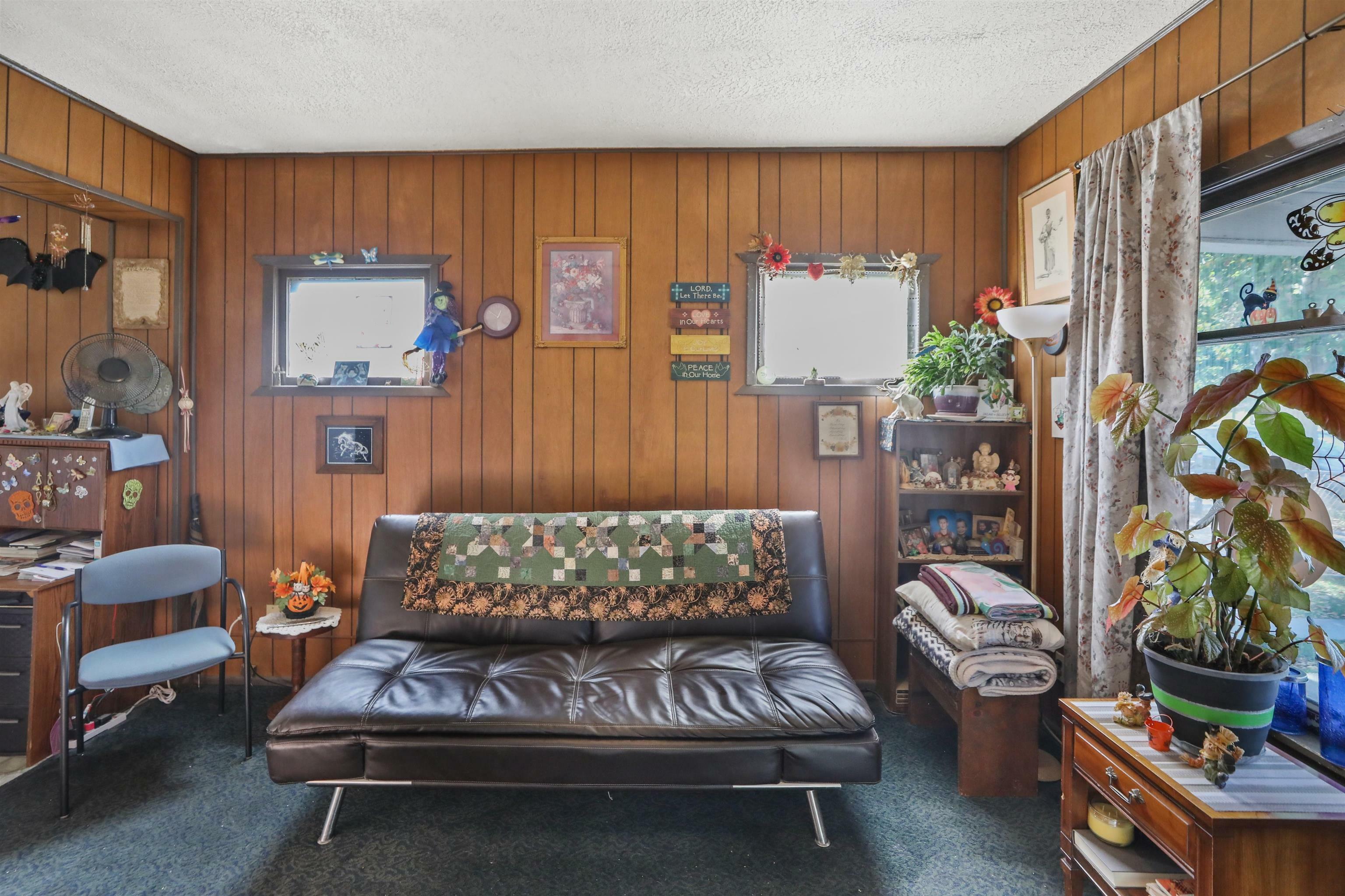 Property Photo: 5008 N Nelson St WA 99207
