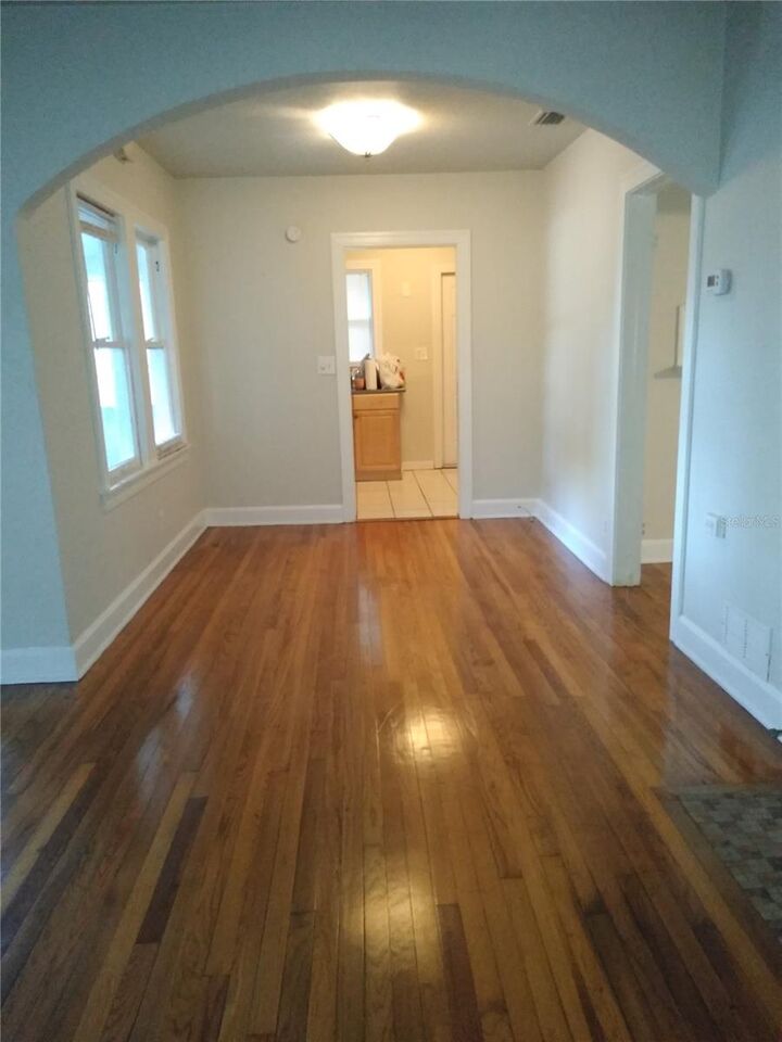 Property Photo: 1916 21st Avenue N FL 33713