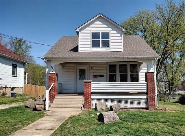 Property Photo:  718 Cedar Street  MO 63090 