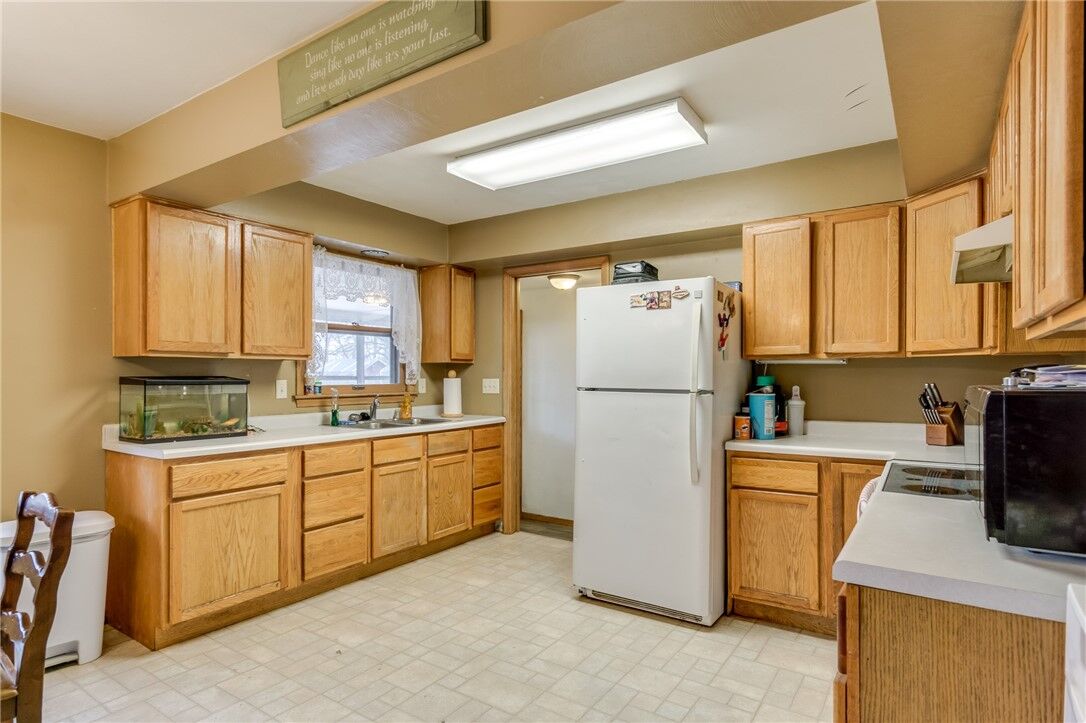 Property Photo: 1434 Uecke Avenue WI 54703