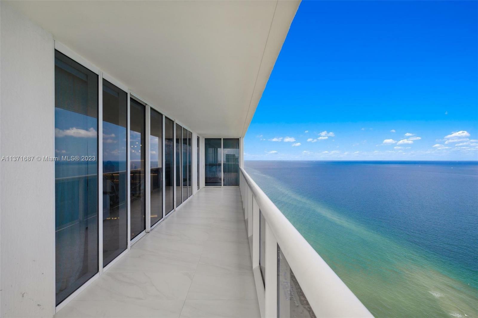 Property Photo:  1830 S Ocean Dr 4502  FL 33009 