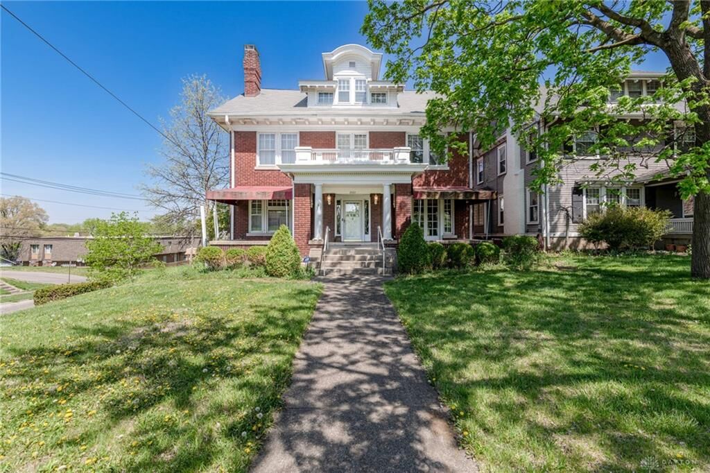 Property Photo:  2601 Central Avenue  OH 45044 