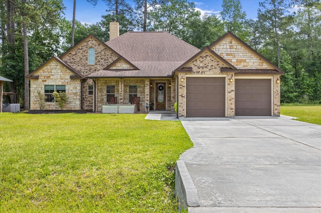Property Photo: 10554 Fairview Drive TX 77385