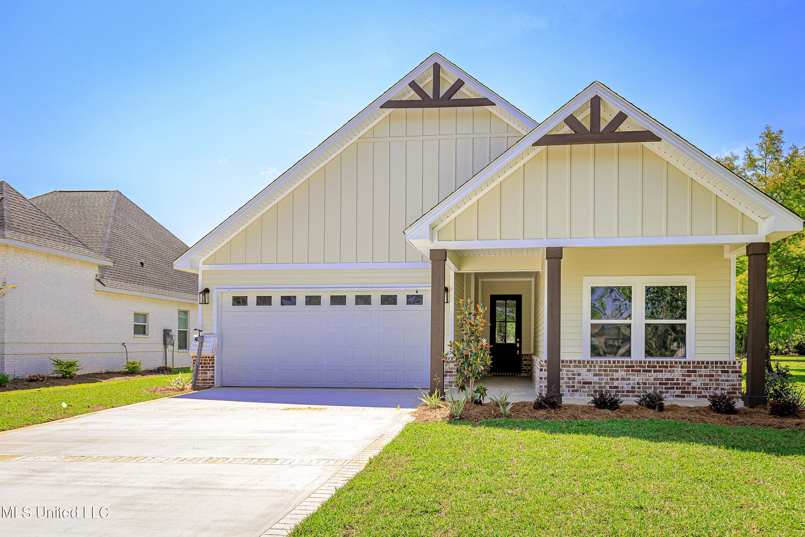 Property Photo:  3517 Forrest Preserve Circle  MS 39553 