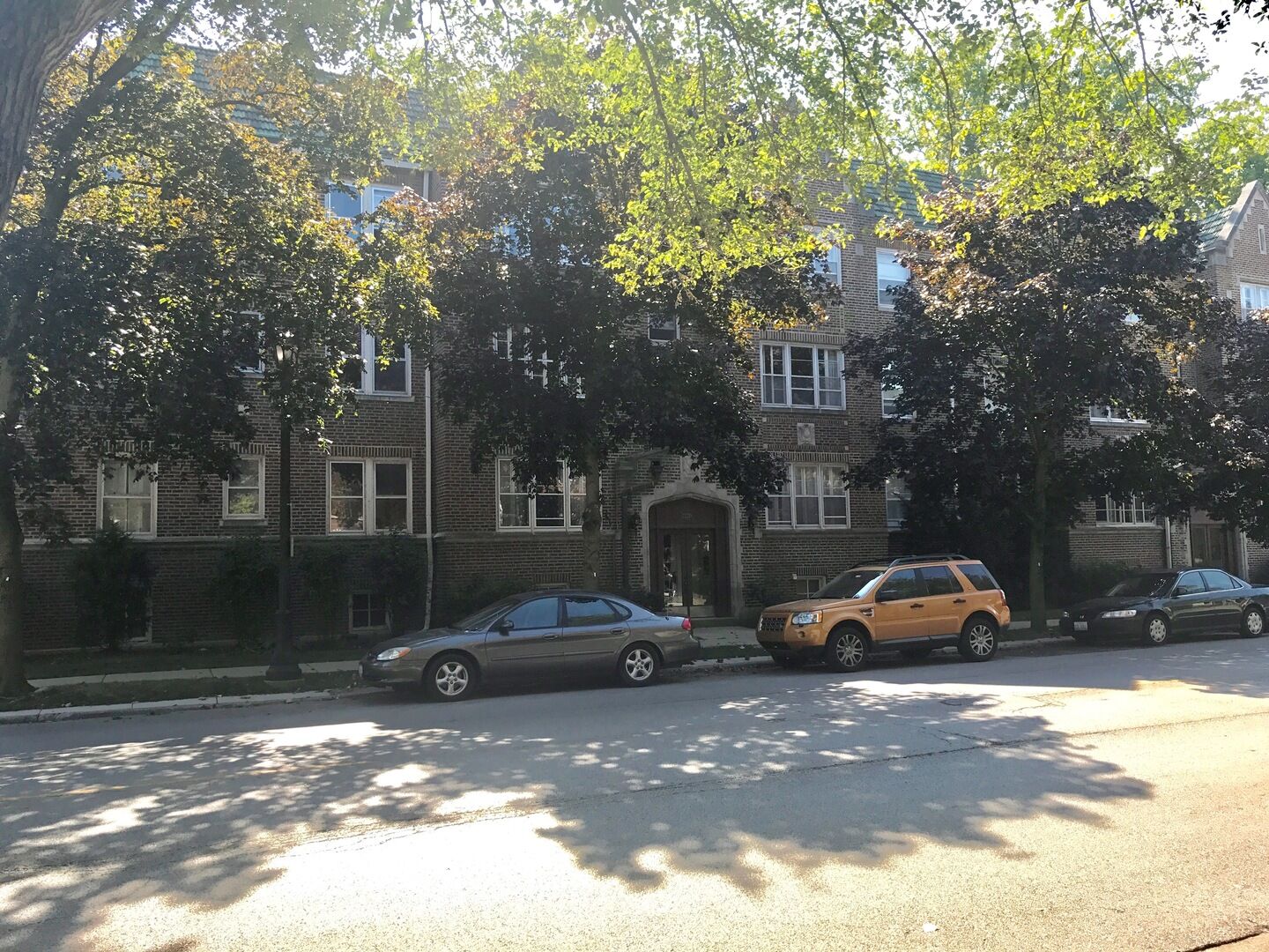 Property Photo:  1216 Central Street 3W  IL 60201 