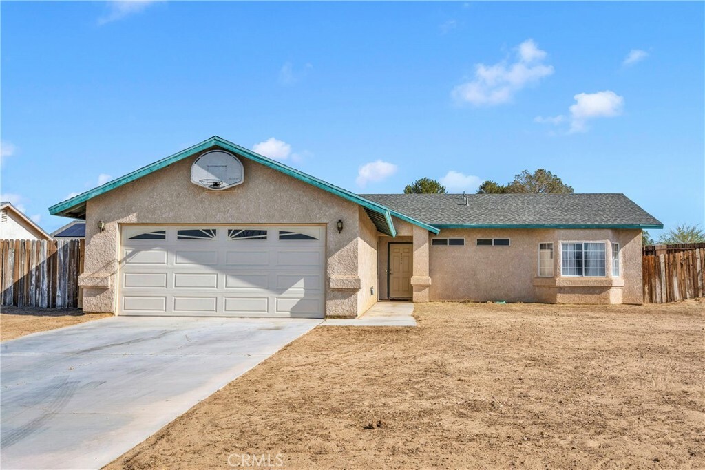 Property Photo:  25678 Tamarisk Street  CA 92311 