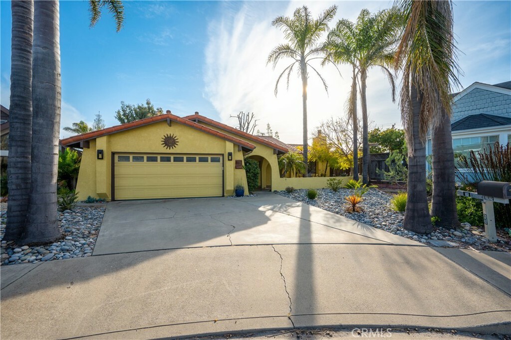 Property Photo:  857 Forest Glen Drive  CA 93420 