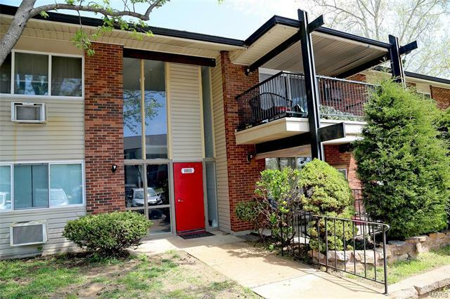 10015 Bunker Hill Drive G  St Louis  63123 photo