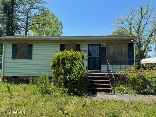 Property Photo:  815 Lees Avenue  NC 28560 