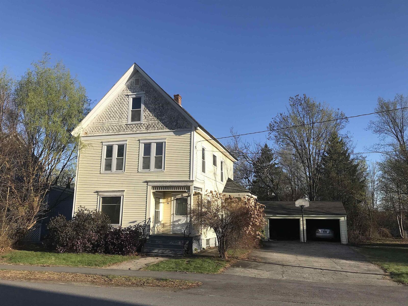 Property Photo:  12 Humphrey Street  NH 03301 