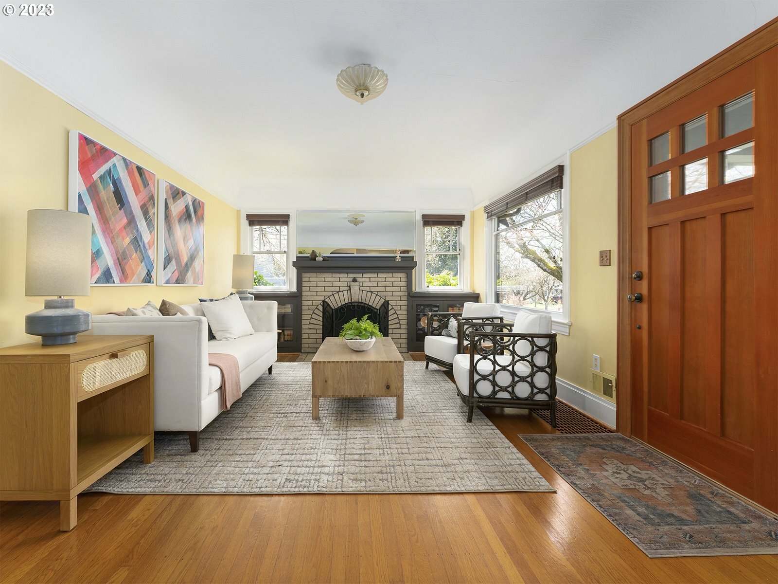 Property Photo: 2240 SE 51st Ave OR 97215