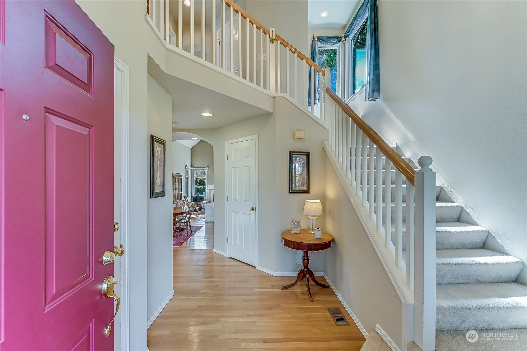 Property Photo: 25021 SE 42nd Drive WA 98029