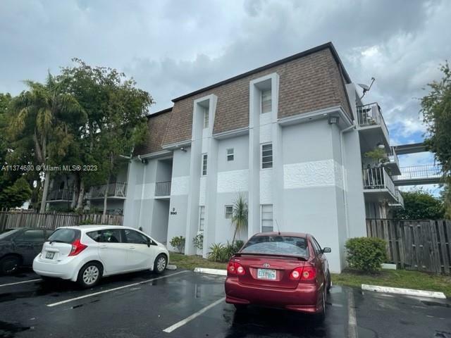 9641 SW 77th Ave 301D  Miami FL 33156 photo