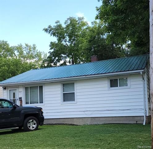 Property Photo: 3821 Mann Hall Avenue MI 48532