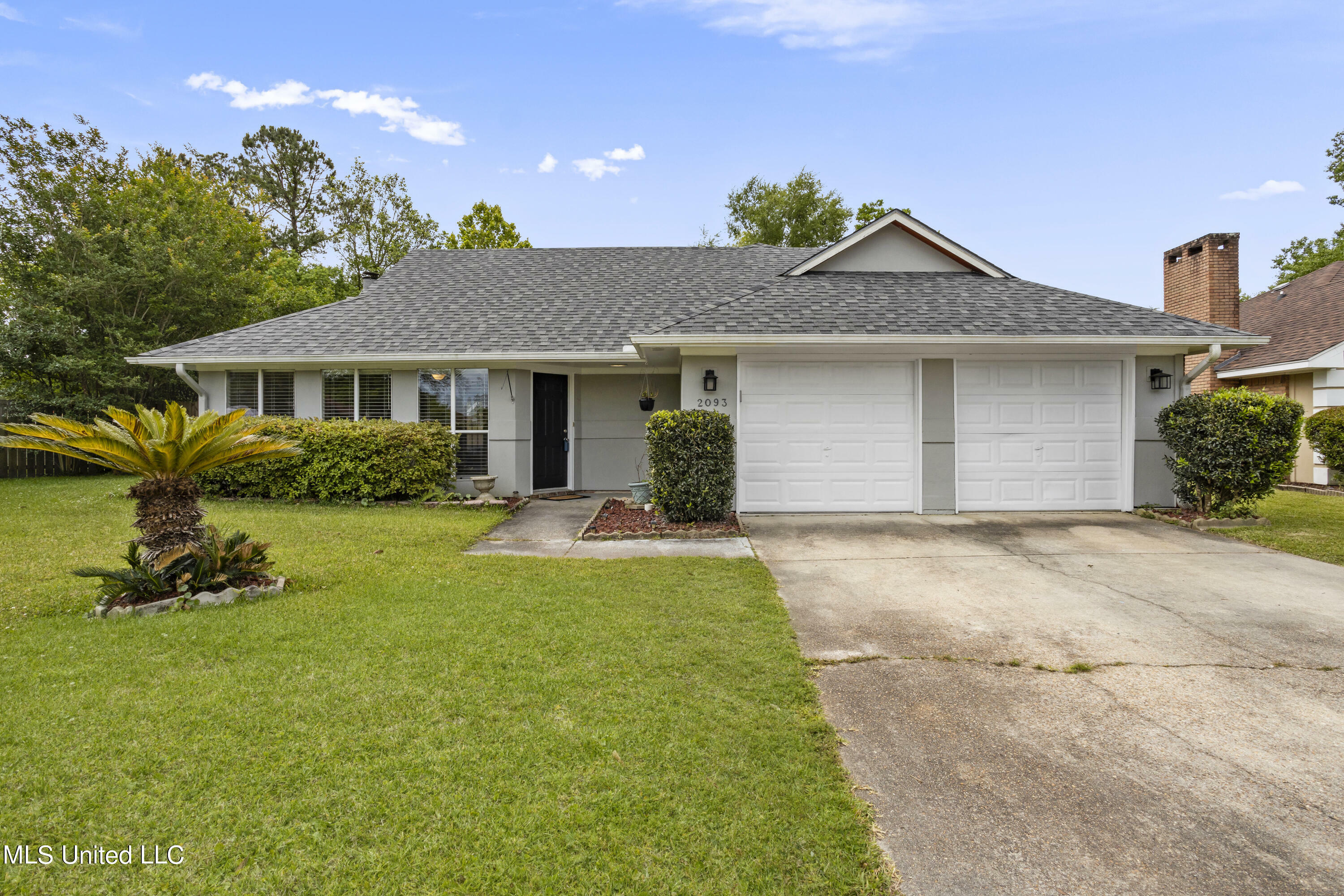 Property Photo:  2093 Carolwood Drive  MS 39532 