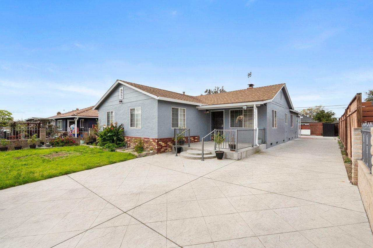 Property Photo:  659 Genine Drive  CA 95127 