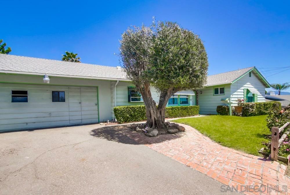 Property Photo:  1545 Meadow Road  CA 92021 