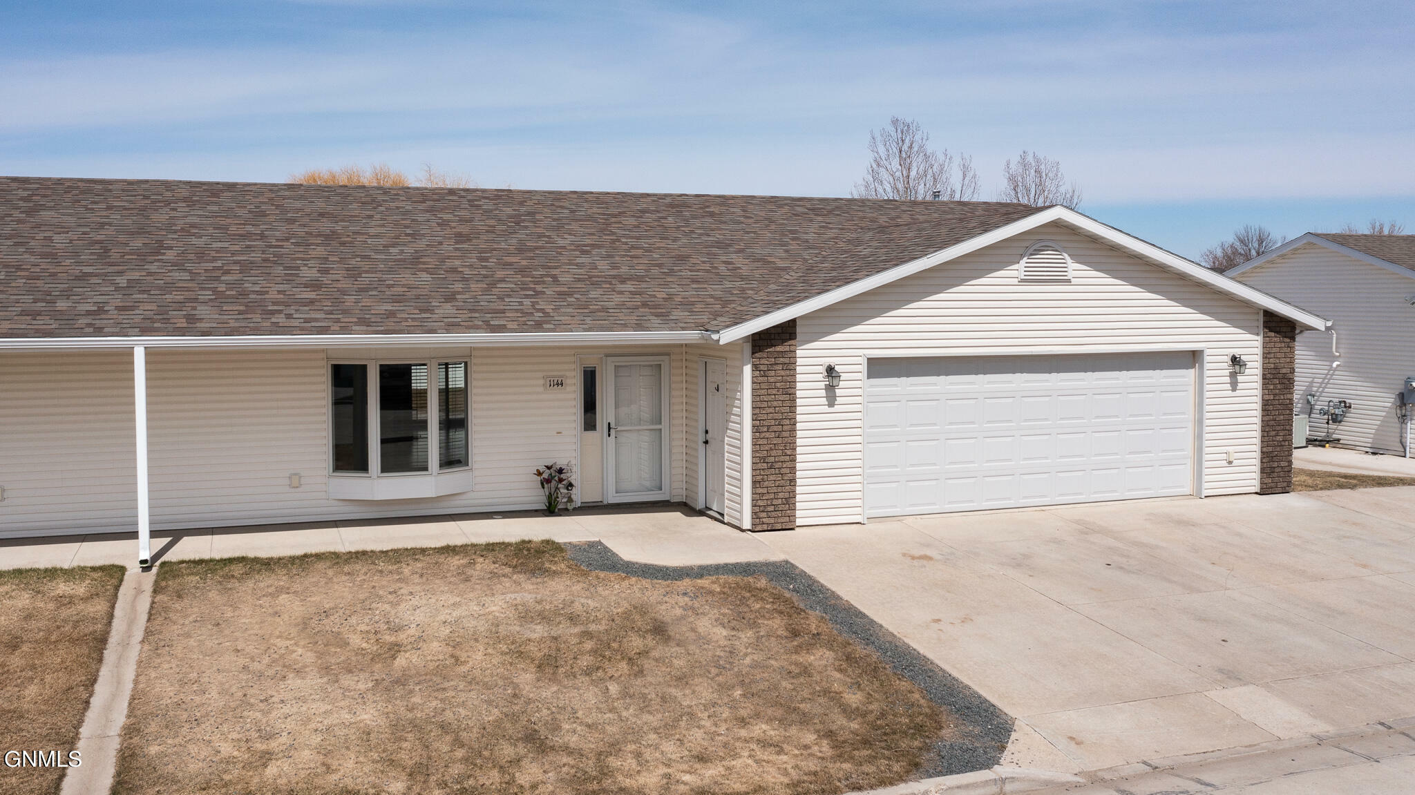 Property Photo:  1144 Lakota Lane  ND 58504 