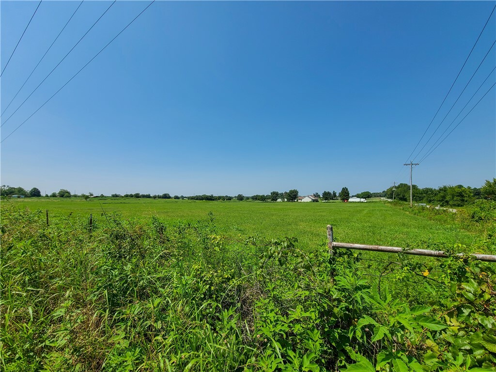 Property Photo:  Tract B Floyd Moore Road  AR 72734 