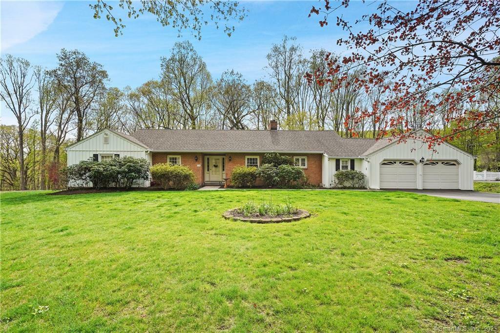 Property Photo: 170 Kohanza Street CT 06811