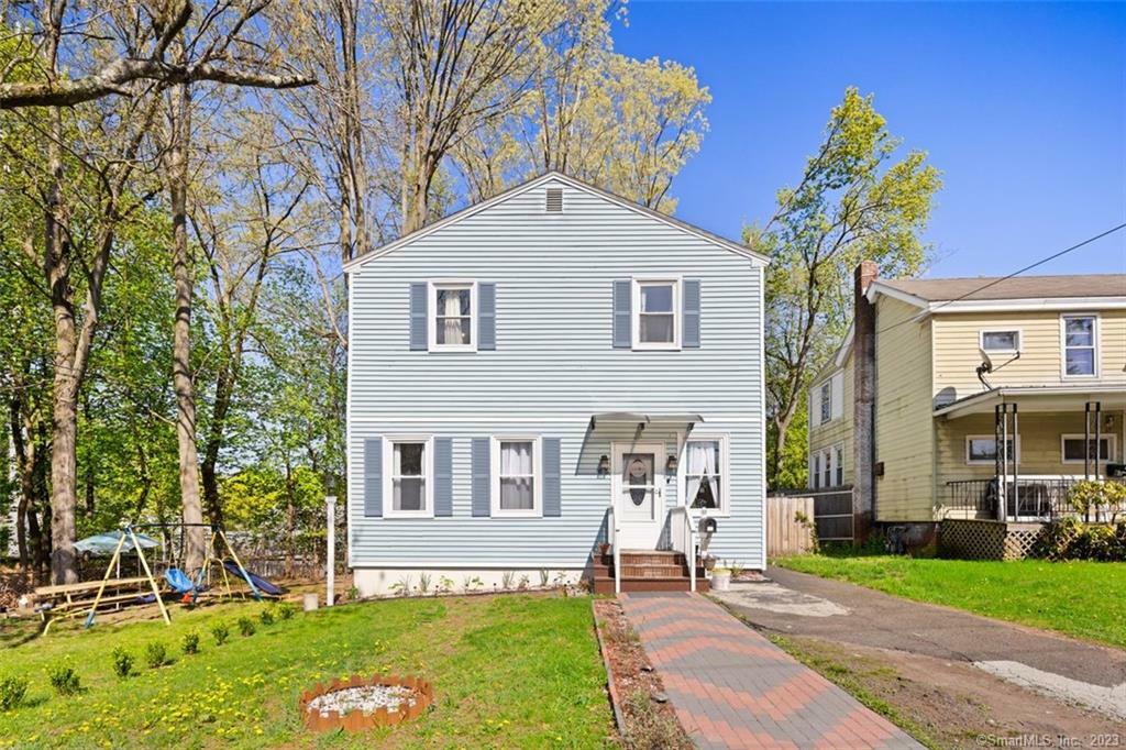 Property Photo:  63 Pine Street  CT 06040 