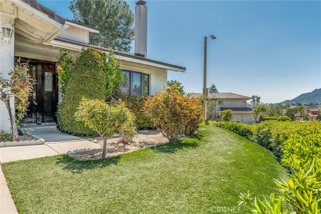 Property Photo:  6104 Hedgewall Drive  CA 91362 