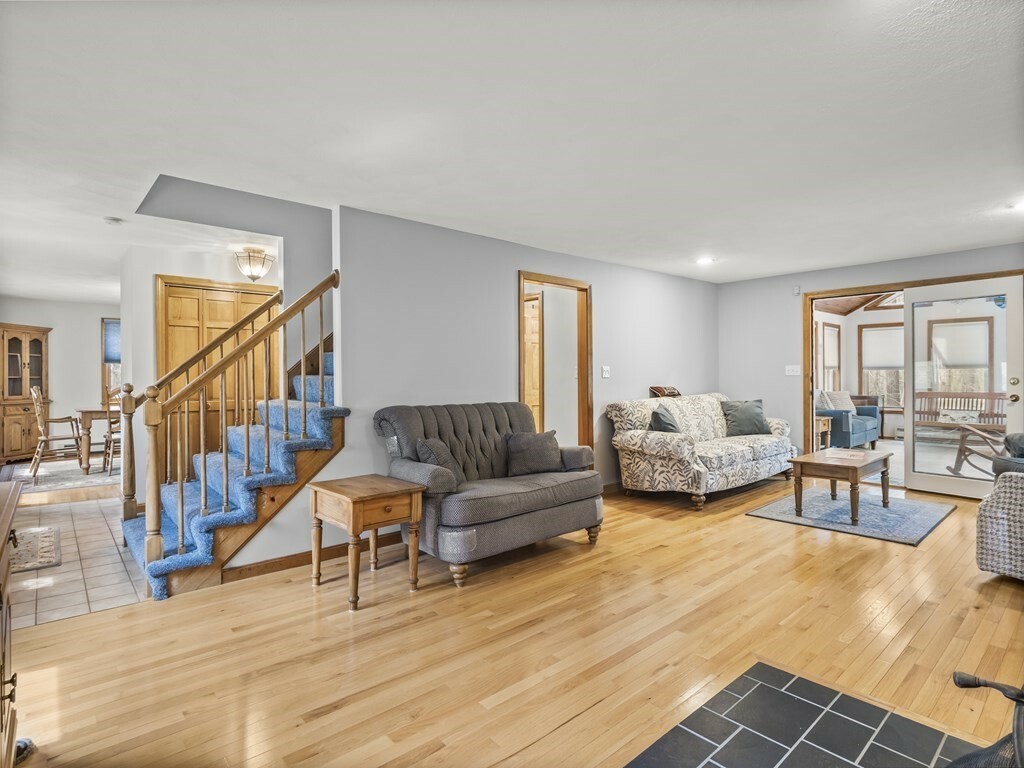 Property Photo:  17 Chestnut Rd  MA 01879 