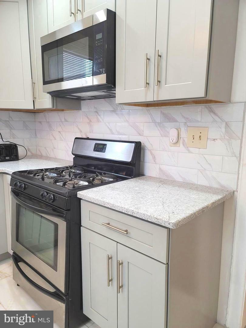 Property Photo: 7173 Andrews Avenue PA 19138