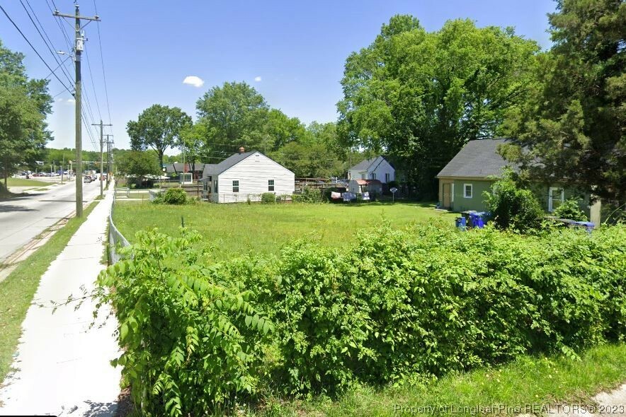 Property Photo:  306 B Street  NC 28035 