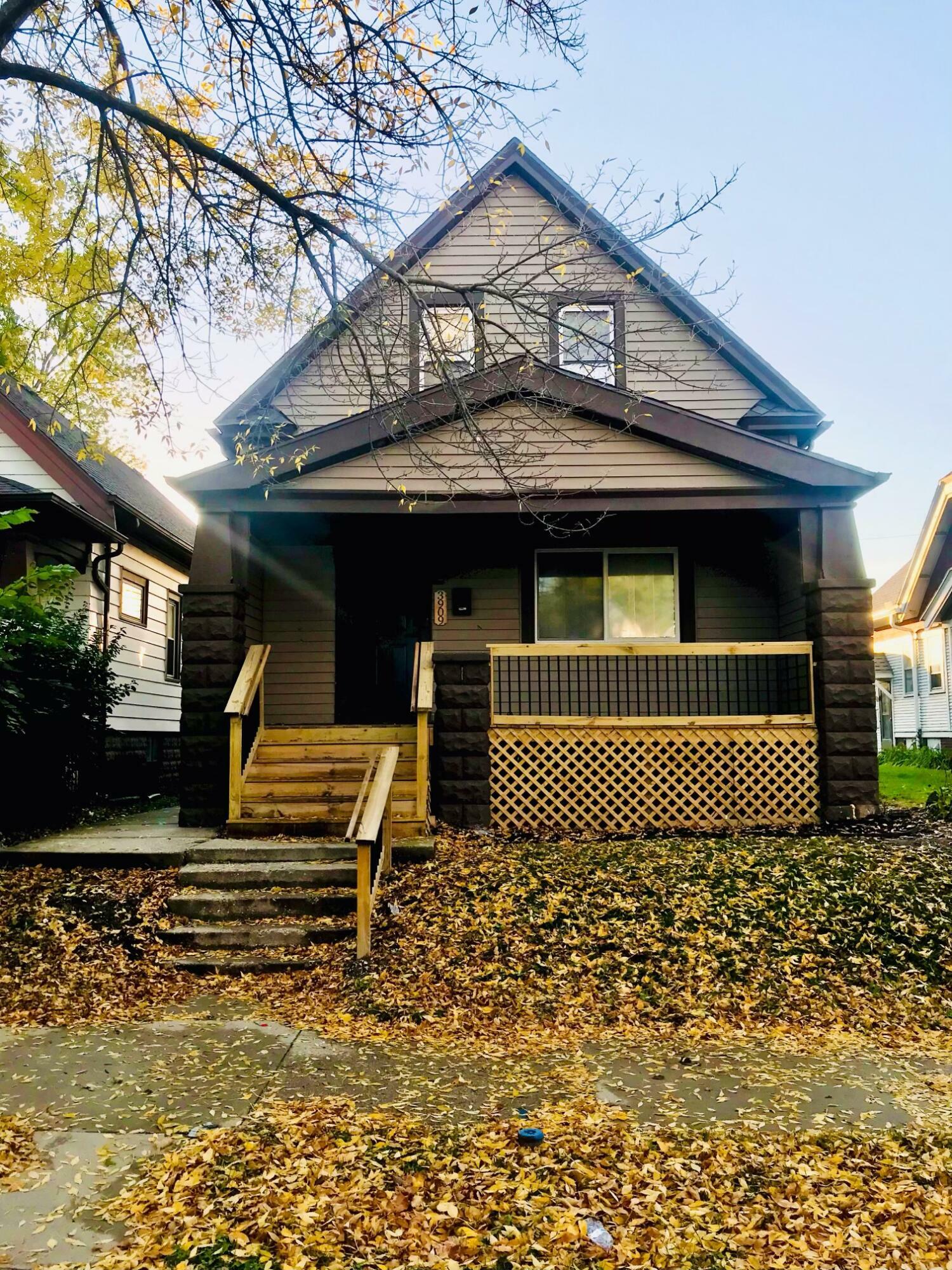 Property Photo: 3909 N 11th St WI 53206