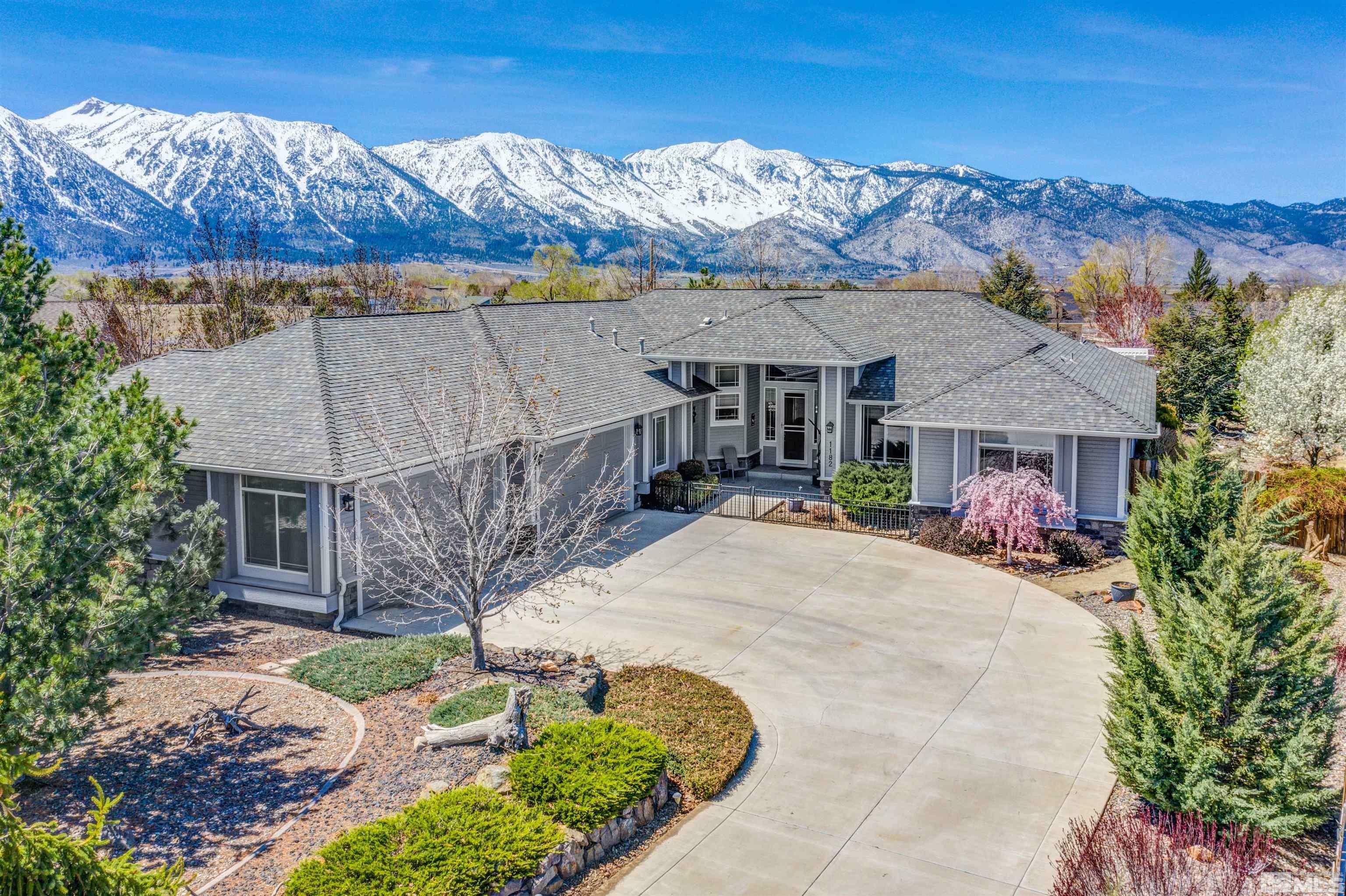 Property Photo: 1182 Chisholm Trail NV 89460-0000