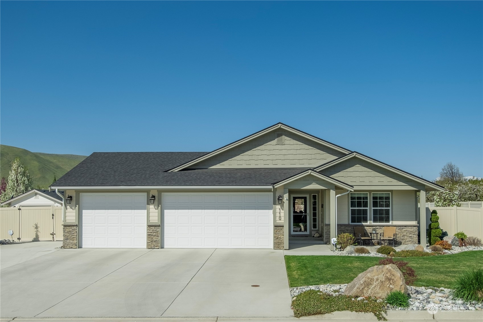 Property Photo: 110 Sarah Drive WA 98801