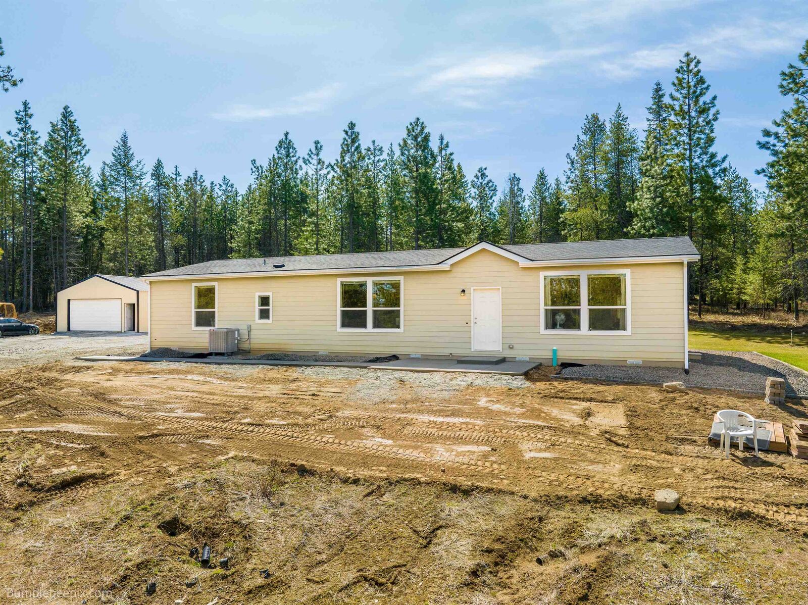 Property Photo: 324100 2 Hwy WA 99156