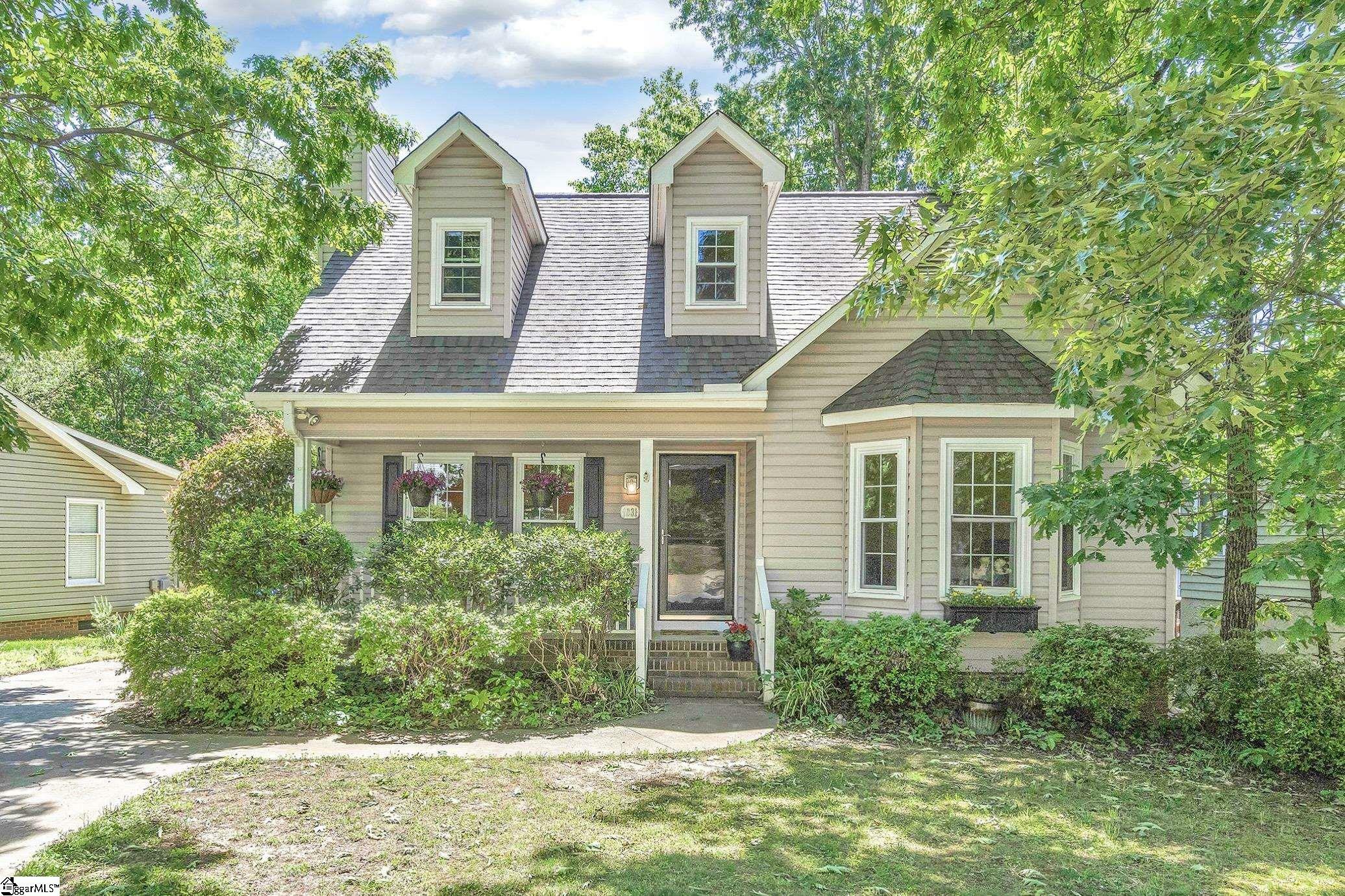 Property Photo:  1031 Summit Drive  SC 29609 