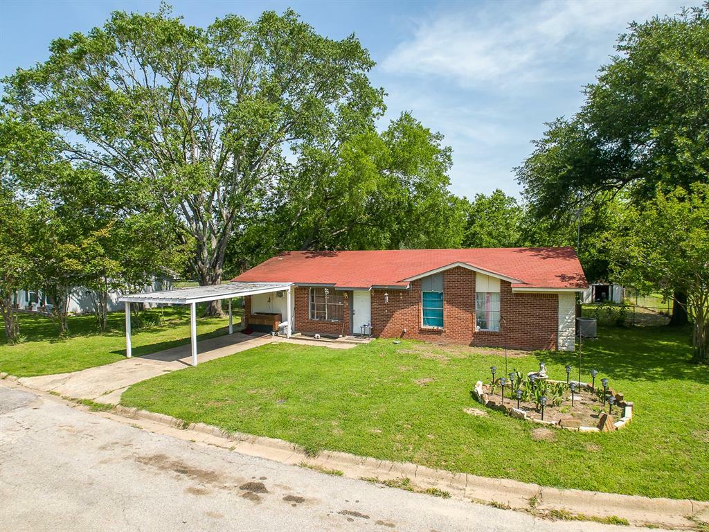 Property Photo:  405 Pine Street  TX 75148 