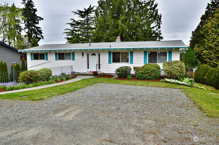 20451 98th Place S  Kent WA 98031 photo