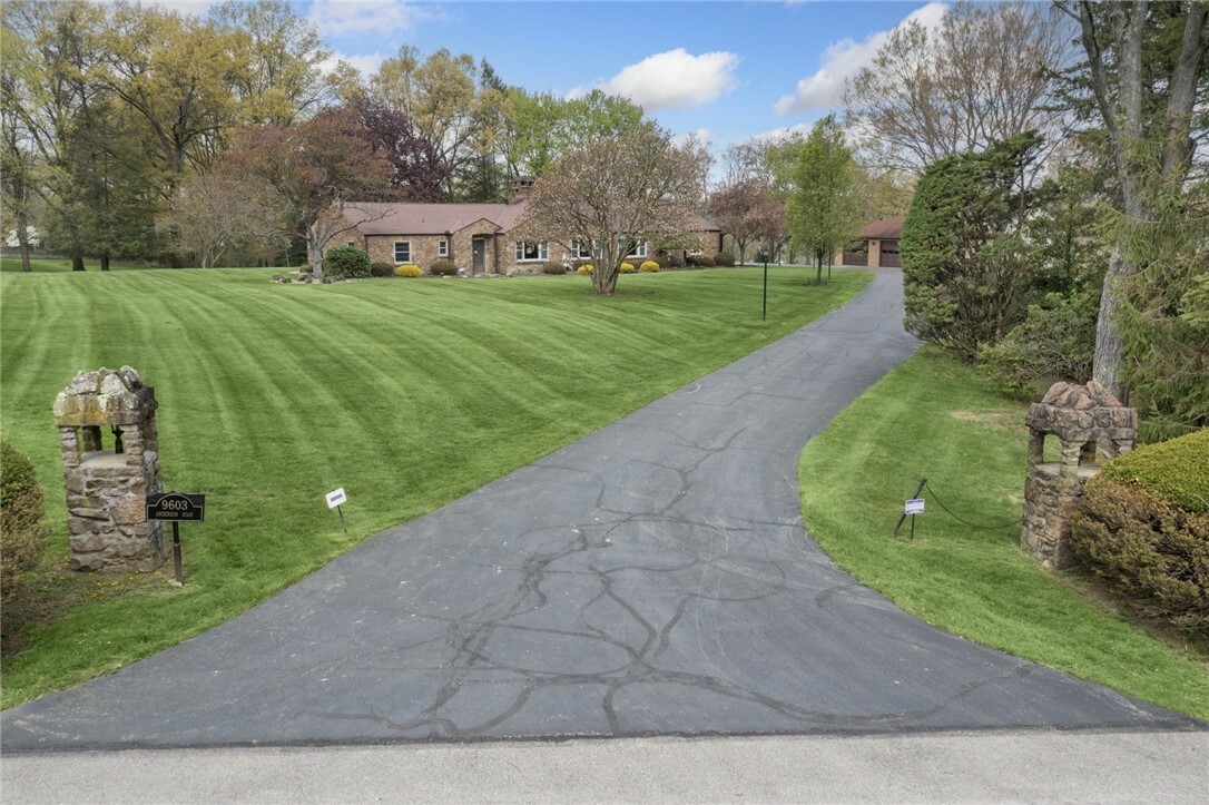 Property Photo:  9603 Anderson Road  PA 15237 