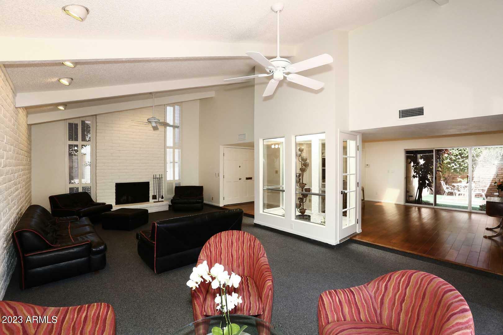 Property Photo: 7917 E Bonnie Rose Avenue AZ 85250