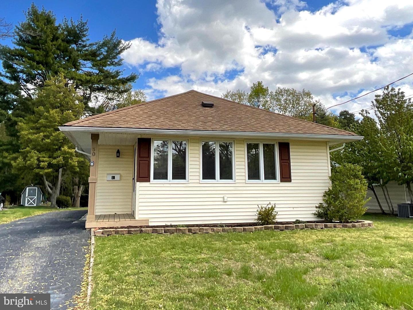 Property Photo:  50 Parisian Drive  NJ 08753 