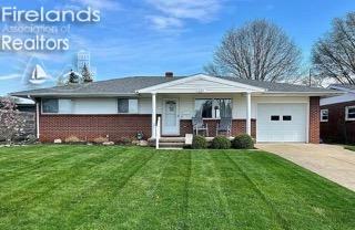 141 Sunset Drive  Bellevue OH 44811 photo